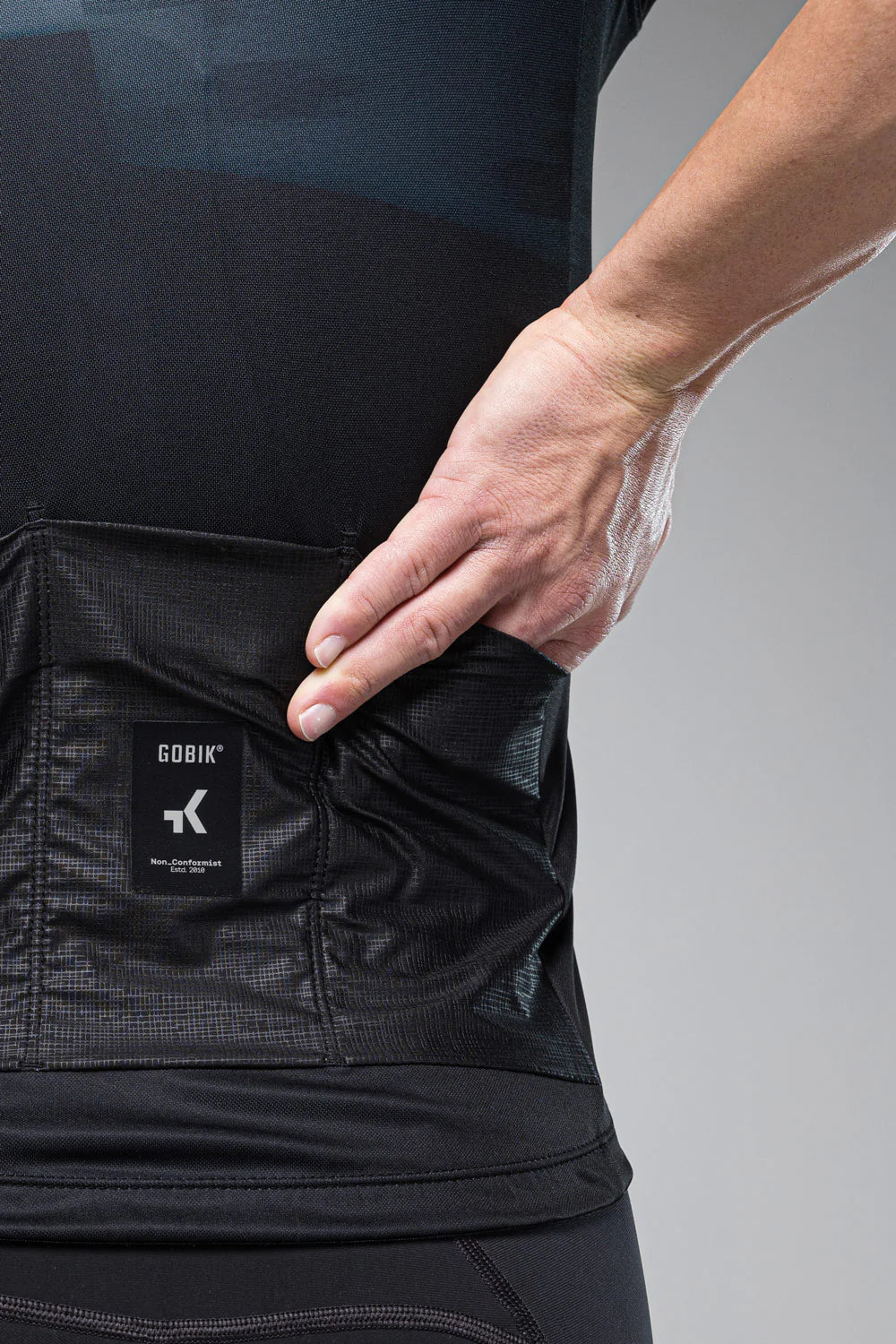 TRICOTA GOBIK STARK MOONLESS