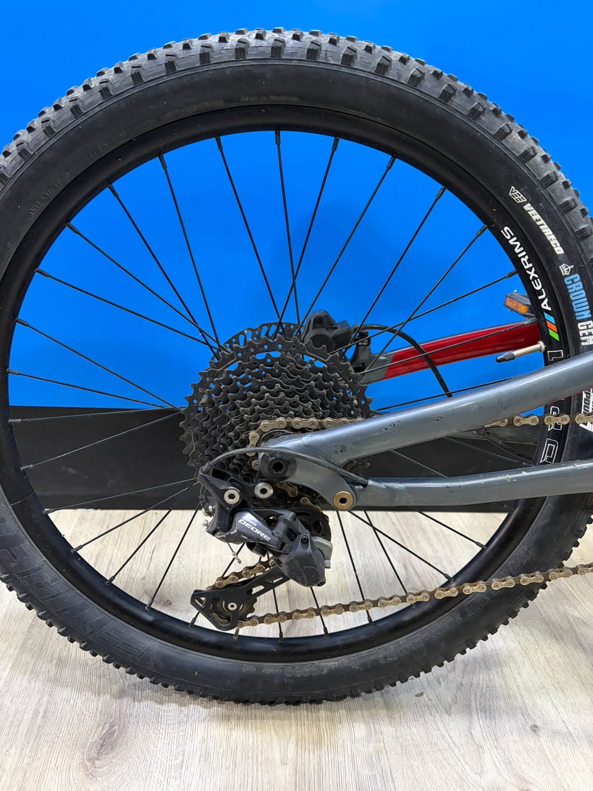 NORCO FLUID FS 4.2 GRIS ARO 24
