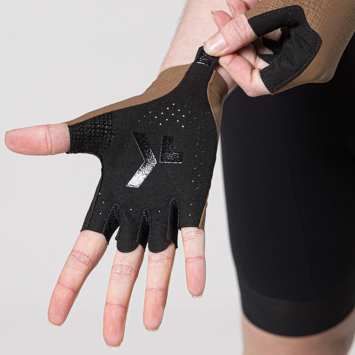 GUANTE GOBIK MAMBA 2.0 NEGRO