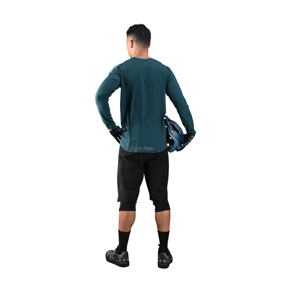 Short Troy Lee Drift Shell Carbon